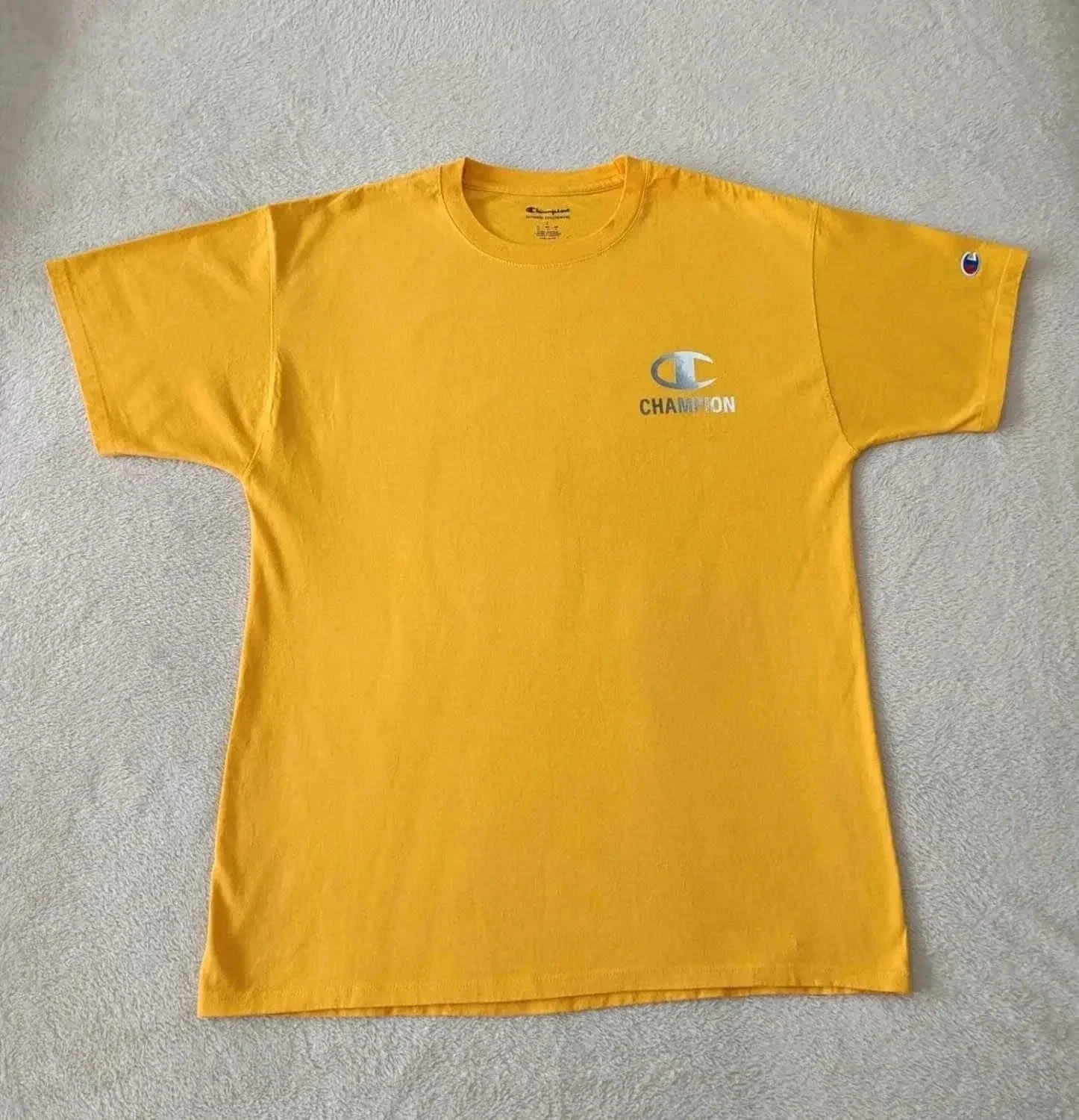 Camiseta Champion amarilla Talla L – photo 2
